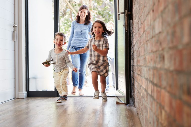Best Flooring Types for Common Areas in Your Home!