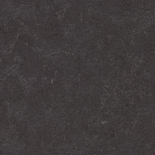 Marmoleum Modular - Black Hole